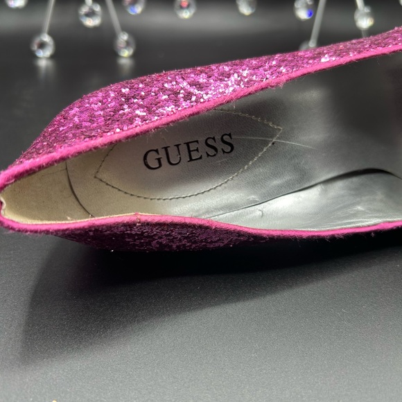 Guess Barbie Pink Pointed Toe Sequin 4” Silver Heel Shoes Size 9 - Picture 10 of 13
